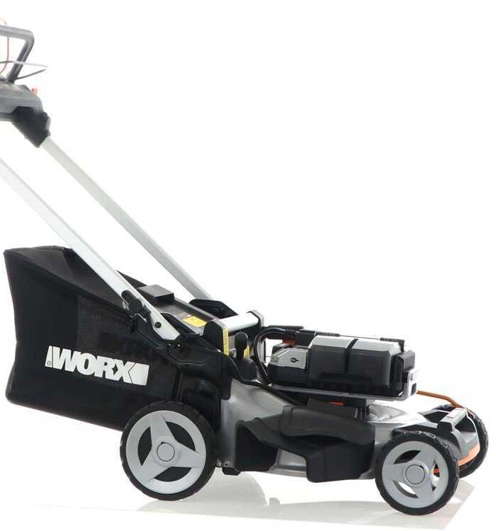 Cortacésped autopropulsado de batería WORX NITRO WG761E