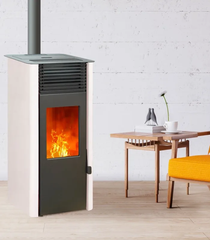 EMAFLAM REVA Estufa de pellet estanca conectada 9 kW Blanco